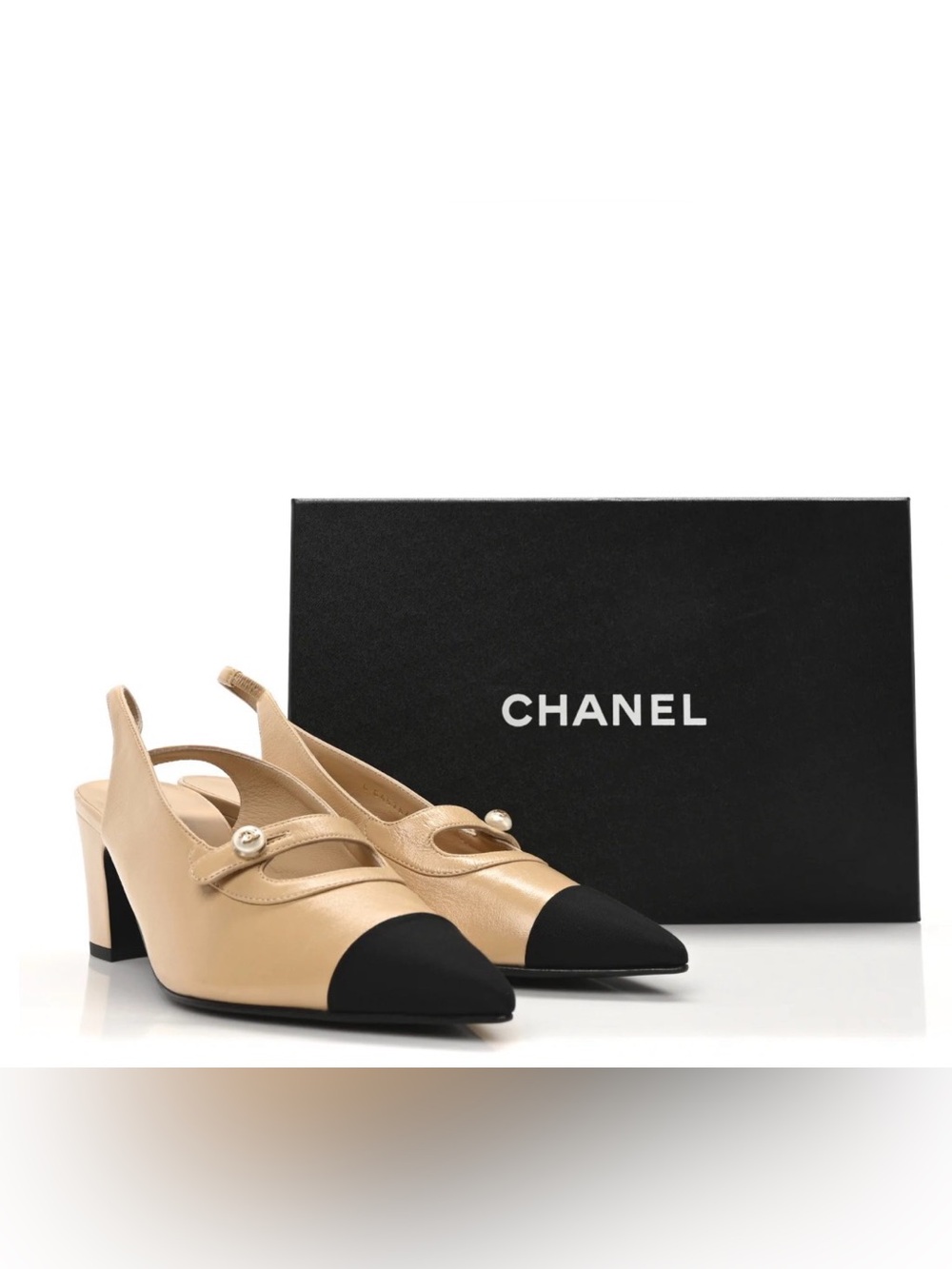 CHANEL Beige and Black Two-Tone Slingback Pumps Size 39